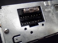 Jak dobrać radio do Golf 3, złącza DIN1/DIN2, budżet 100-150 zł, AUX/USB?