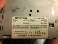 Pioneer KEH-M6500 - Jak podłączyć telefon do radia przez aux?