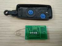 Jaki typ baterii dobrać do pilota dla kupionego auta?