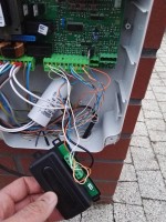 FAAC Gate Drive & Hormann Garage Opener: Control Both with Hormann Remote 