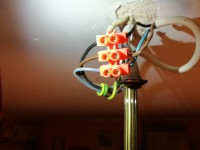 Connecting 3-Bulb Ceiling Lamp: Fixing Light Issues & Wiring (Photo Included)