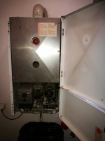 Vaillant Gas Boiler Pressure Issue: Drops to 0 in 2-3 Days, Adding Water & Air - 18yr Old Model