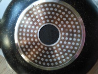Electrolux EKI54953OX: Persistent Discoloration and Rough Surface on 2-Month-Old Induction Hob