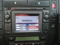 Jak wyjąć radio MFD1 bez oryginalnych kluczyków?