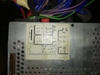 Jak podłączyć tylne głośniki w Audi A3 8P po zmianie radia?