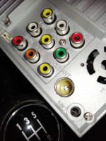 Brak sygnału w radio VORDON HT-852BT po podłączeniu zagłówków DVD