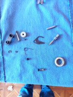 Łucznik 827e - jak złożyć nawijacz nici po wymianie paska klinowego?