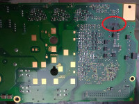 Falownik Vacon NXL00165C5H1SSS000 uszkodzone elementy.