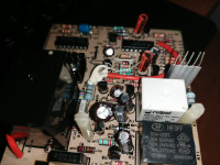 Poszukiwane przekaźniki Omron 24VDC dla sterownika gazowego Viessmann, symbol 1683W3