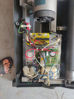 Bieżnia Kettler Track SC - pas się zatrzymuje po 3 minutach, silnik działa, brak błędów