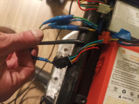 Hulajnoga elektryczna: Zwarcie przewodu, wymiana wyświetlacza Xiaomi 365, hamowanie koła