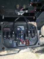 Hiab 700 hi pro hds: Awaria - Palący się bezpiecznik na dolnym panelu sterowania