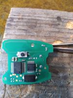 Układ PLL nadajnika UHF MC33491 - zastosowanie w pilotach samochodowych