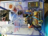 Molecular hydrogen generator
