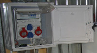 Connecting a 5-Pin 380V Plug to a 4-Pin Socket for a Car Starter