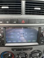 Radio Android w Fiat Grande Punto: Nie włącza się bez zapłonu i brak basu w subwooferze