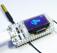 Moduł LOLIN ESP32 OLED ze zintegrowanym wyświetlaczem