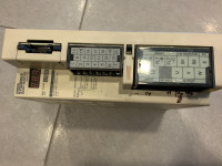 Omron Sysdrive 3G3SV: Uszkodzony falownik, wymiana i przeniesienie programu