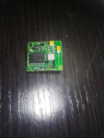 Opel Astra G - Uszkodzony element w pilocie, co powinno tam siedzieć?