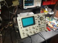 Szukam fachowca od napraw starych analogowych oscyloskopów - HP1707B - W-wa i okolice