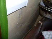 Dealing with Cracked Walls in Newly Built Block - Renovation Strategies and Compensation Rights