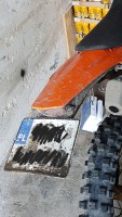 KTM - Dobranie rezystora do kierunków LED, migają 4 jednocześnie.