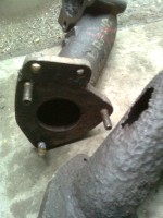 Fiat Doblo 1.9 JTD 74kW 2001: Rusty Hole in Turbocharger Pipe, Cleaning and Inspecting Turbine