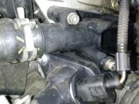 Skoda Octavia 1.6 2008 r. - Rozerwana obudowa termostatu.