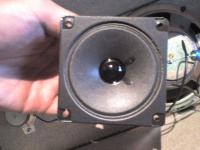 Kolumny Tcn- Jakie w nich są głośniki??