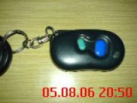 Jak wyłączyć tę opcję? Alarm sam się uzbraja i zamyka drzwi.