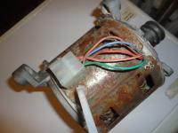 Jak podłączyć silnik pralki z 5 przewodami do gratownicy?