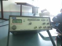 Jak podłączyć układ RLC do oscyloskopu i generatora? Identyfikacja elementów