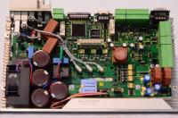 Dziwne napięcia zasilacza falownika.