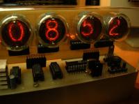 Efektywny zegar Nixie z pilotem