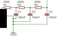 Filtr dolnoprzepustowy RC (pytanie)