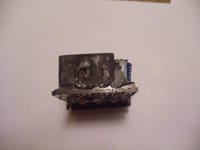 OMRON Relay G8D-04Y Internal Components Identification—Black Square Part Query