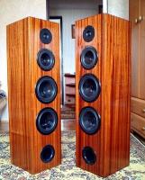 Kolumny trójdrożne do domu. Jakie głośniki, zwrotnice?