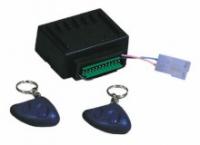 Autoalarm FOX 100 mini. Miga kierunkowskazami, syrena sama się włącza.