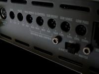 Jak ustawić phase, freq range, q-control i sub sonic we wzmacniaczu monoblock?