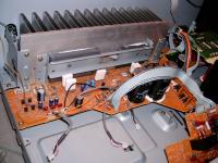 Amplituner JVC-RX5042 z uszkodzonym przedwzmacniaczem