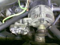 Jak podłonczyc 2 alternatory i 2 akumulatory w audi B4?