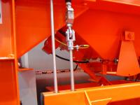 Gdzie kupić solidne uchwyty wahliwe widełkowe z gwintem?