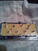 Podłączenie modułu blokującego podnoszenie szyby w samochodzie GM (Chevrolet)