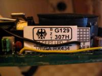 Co to za cudo? Jakaś część autoalarmu?