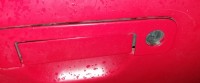 Repairing Damaged Outer Handle on Driver's Side of Audi A4 B5 '97: Removal and Fixing Steps?