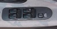 Mitsubishi Carisma 1,8benz 95r - Panel sterowania szybami