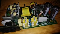 Reparatur der Impulsstromversorgung in der Alesis M1 Active Mk2 Säule