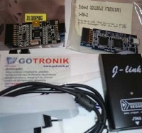 Oddam w dobre ręce m.in.: Intel Galileo 2, STK500, SAM3U-EK, EVK1100 (AVR32).