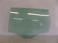 VW PASSAT B7 Saloon: Steps for Left Rear Door Glass Replacement and Handling Plastic Elements