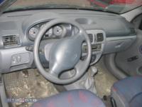 Thalia glosniki przody ??